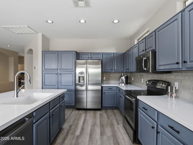 7595 W TIERRA BUENA Lane, Peoria, AZ 85382