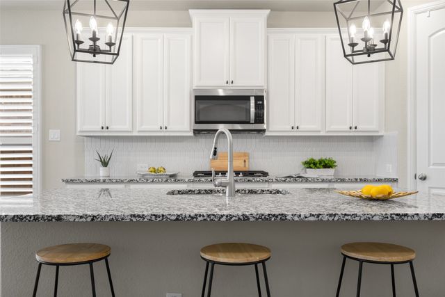 517 Lake Livingston Trail, Mckinney, TX 75071