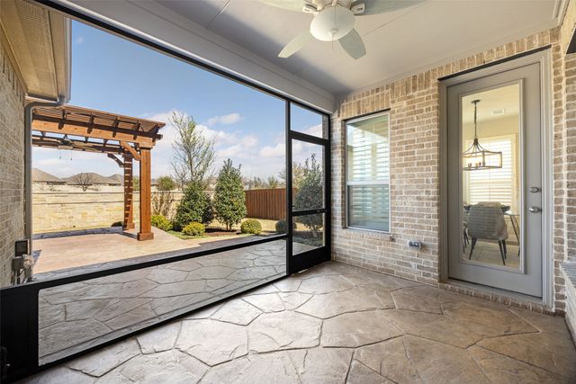 517 Lake Livingston Trail, Mckinney, TX 75071