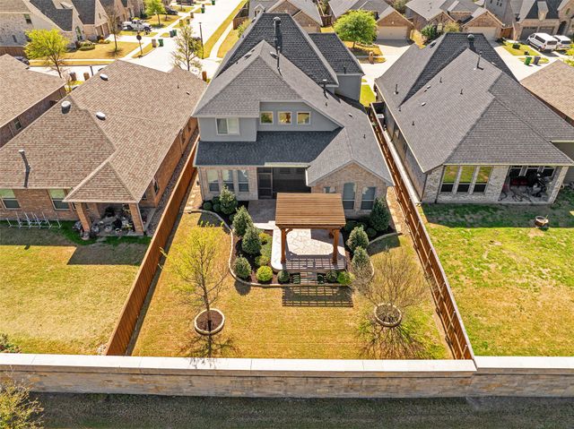 517 Lake Livingston Trail, Mckinney, TX 75071