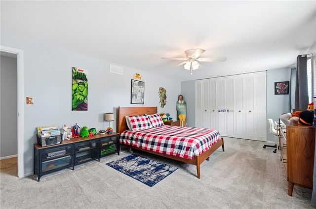 5320 Honeyleaf Way, Riverside, OH 45424