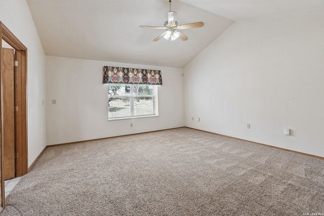 845 Gallagher Dr, Canyon Lake, TX 78133