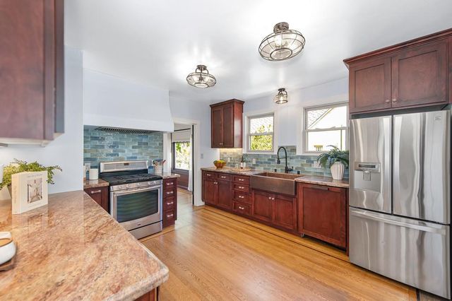 2947 Highland Ave, Sacramento, CA 95818
