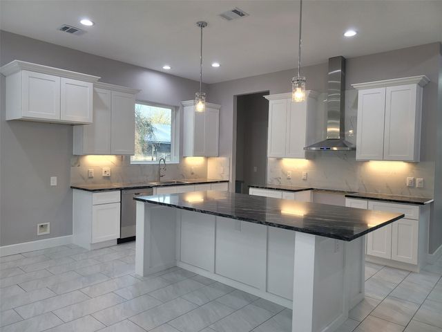 172 Cr 3669n N, Splendora, TX 77372