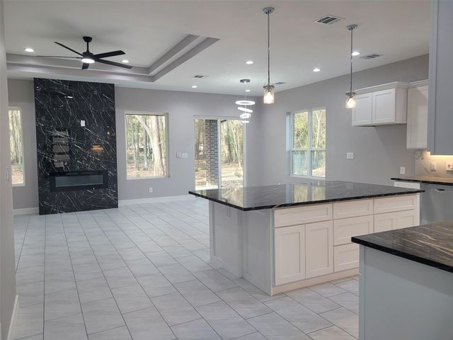 172 Cr 3669n N, Splendora, TX 77372