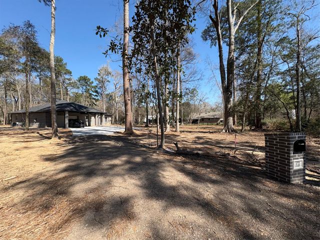 172 Cr 3669n N, Splendora, TX 77372