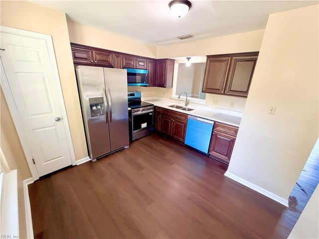 3937 Seeman RD, Virginia Beach, VA 23452