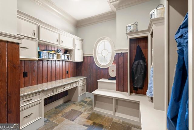 271 Pine Valley Drive SE, Marietta, GA 30067