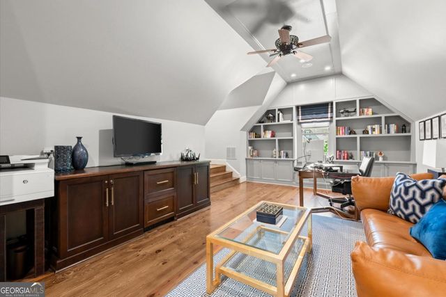 271 Pine Valley Drive SE, Marietta, GA 30067