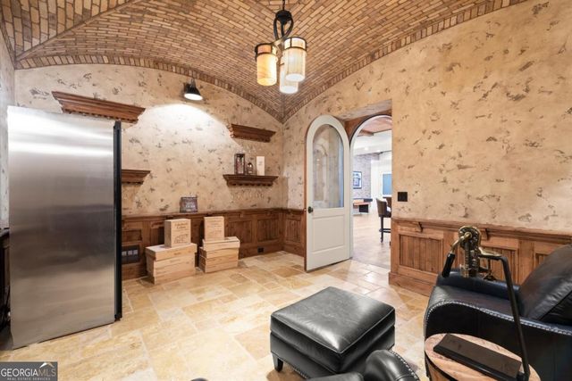 271 Pine Valley Drive SE, Marietta, GA 30067