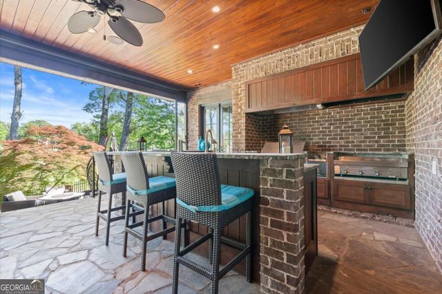 271 Pine Valley Drive SE, Marietta, GA 30067