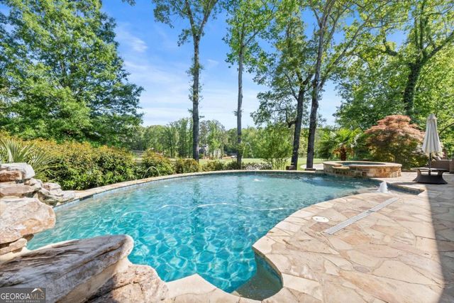 271 Pine Valley Drive SE, Marietta, GA 30067