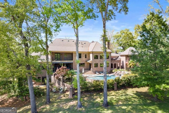 271 Pine Valley Drive SE, Marietta, GA 30067