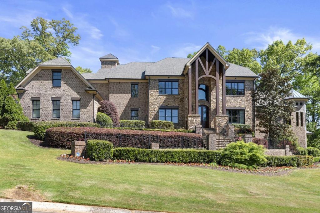 271 Pine Valley Drive SE, Marietta, GA 30067