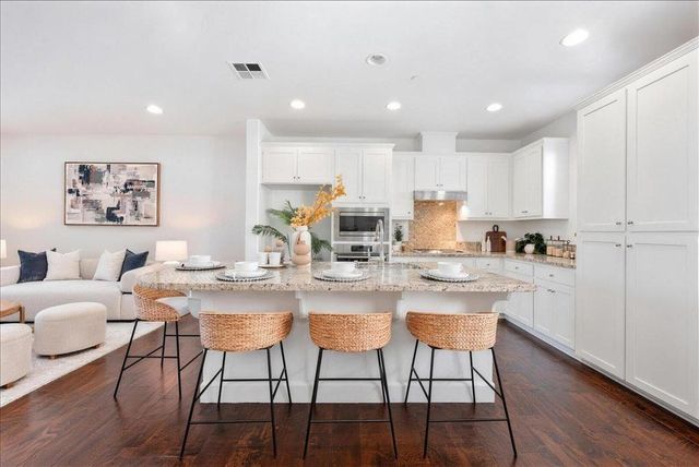 305 Santa Diana Terrace, Sunnyvale, CA 94085