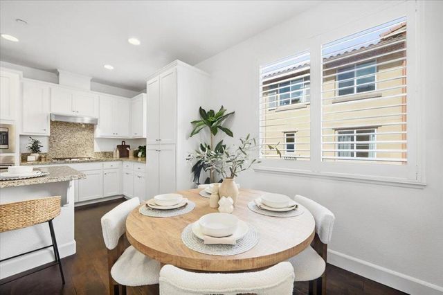 305 Santa Diana Terrace, Sunnyvale, CA 94085