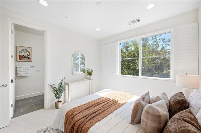 305 Santa Diana Terrace, Sunnyvale, CA 94085