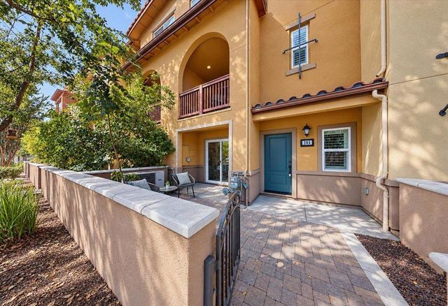305 Santa Diana Terrace, Sunnyvale, CA 94085