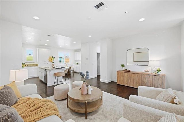 305 Santa Diana Terrace, Sunnyvale, CA 94085