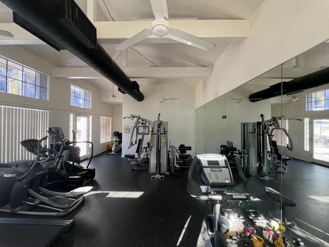 8597 Via Mallorca E, La Jolla, CA 92037