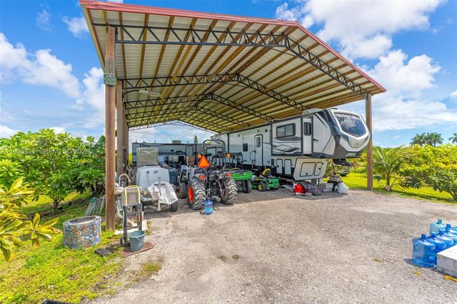 164XX SW 192 AVE, Miami, FL 33187