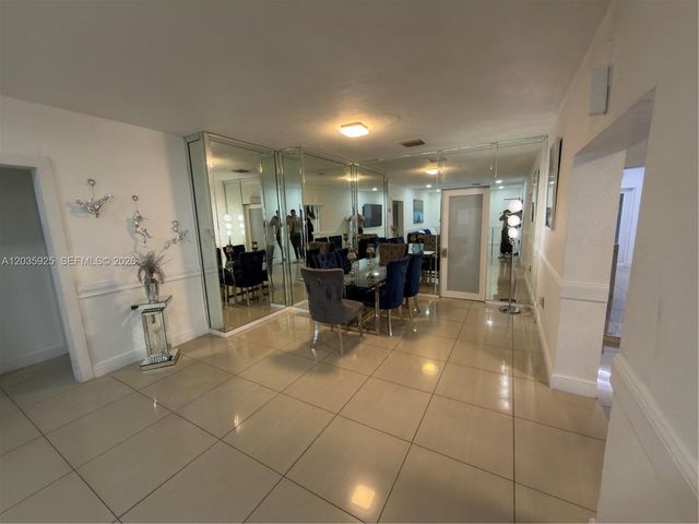 224 E 42nd St, Hialeah, FL 33013