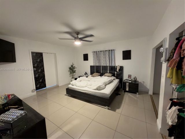 224 E 42nd St, Hialeah, FL 33013