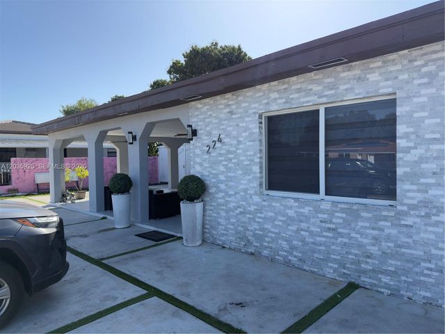 224 E 42nd St, Hialeah, FL 33013