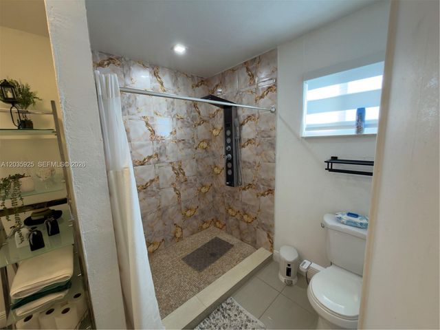 224 E 42nd St, Hialeah, FL 33013