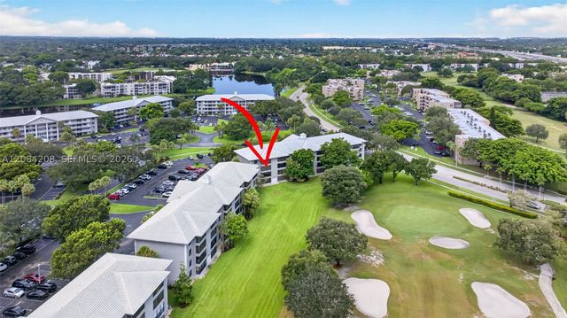 1502 Whitehall Dr 305, Davie, FL 33324