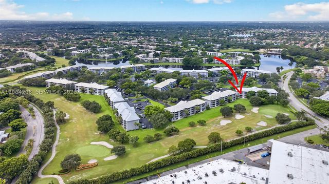 1502 Whitehall Dr 305, Davie, FL 33324