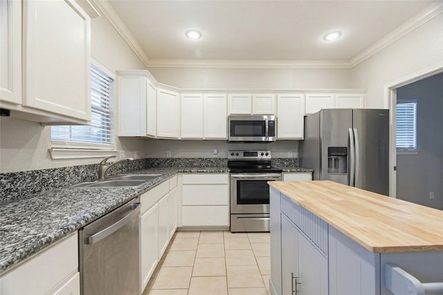 249 S Ray Avenue, Fayetteville, AR 72701