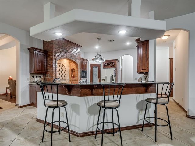 3101 W Westbury Glen Boulevard, Oklahoma City, OK 73179