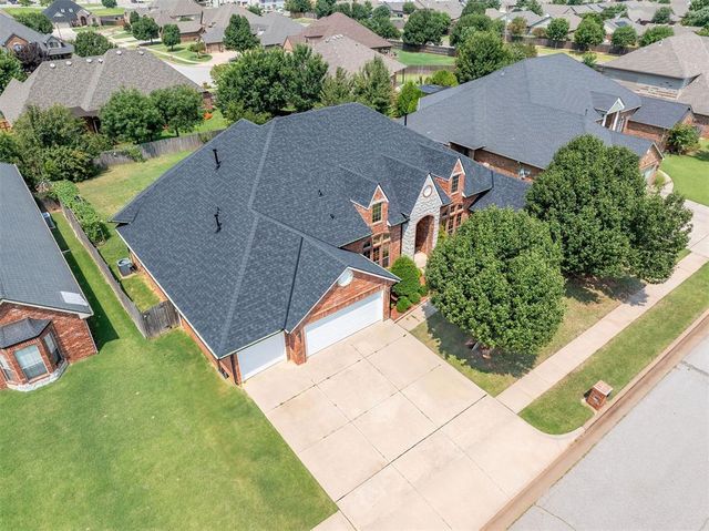 3101 W Westbury Glen Boulevard, Oklahoma City, OK 73179