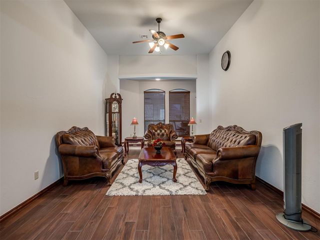 3101 W Westbury Glen Boulevard, Oklahoma City, OK 73179