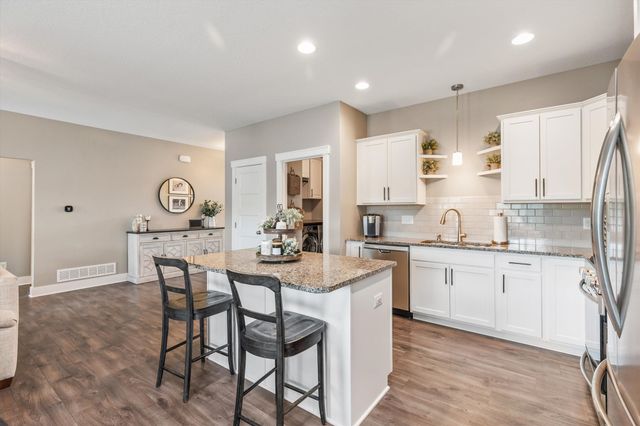 1020 Baileys Grove Drive, Adel, IA 50003