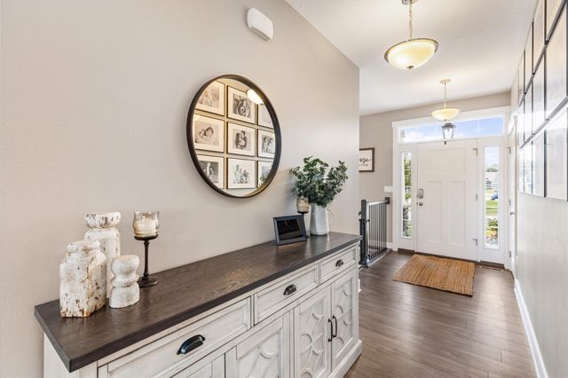 1020 Baileys Grove Drive, Adel, IA 50003