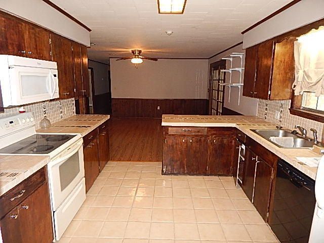 1123 Aztec Trail, Columbia, MS 39429