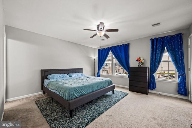914 HAMNER ALY, Phoenixville, PA 19460