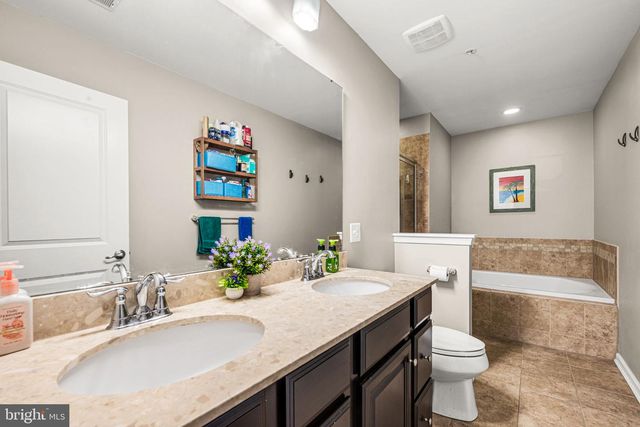 914 HAMNER ALY, Phoenixville, PA 19460