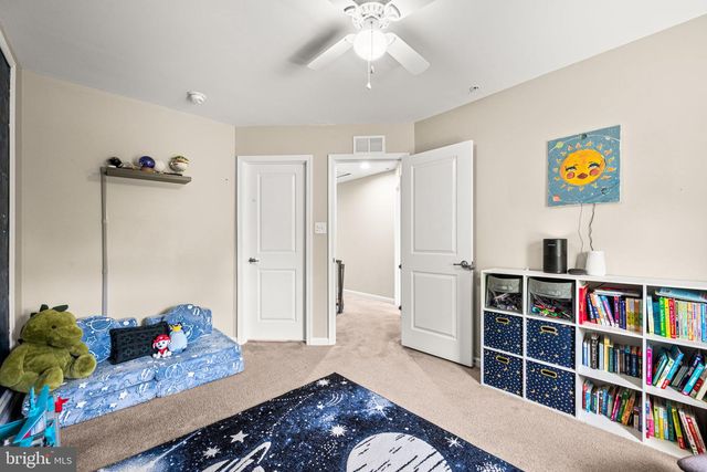 914 HAMNER ALY, Phoenixville, PA 19460