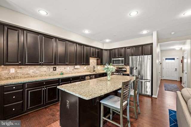 914 HAMNER ALY, Phoenixville, PA 19460