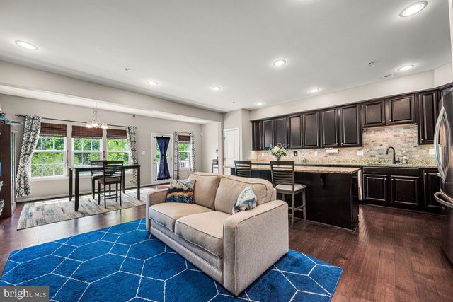 914 HAMNER ALY, Phoenixville, PA 19460