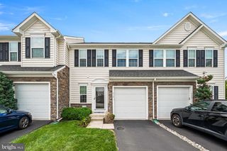 914 HAMNER ALY, Phoenixville, PA 19460