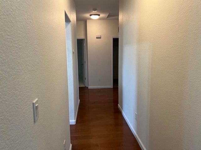 1112 Park West Dr, Pittsburg, CA 94565