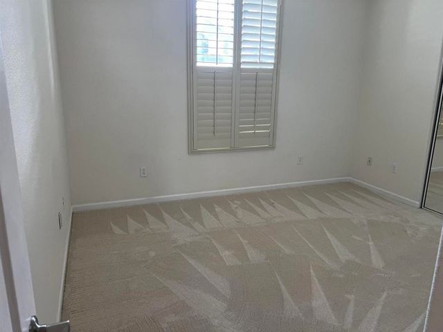 1112 Park West Dr, Pittsburg, CA 94565