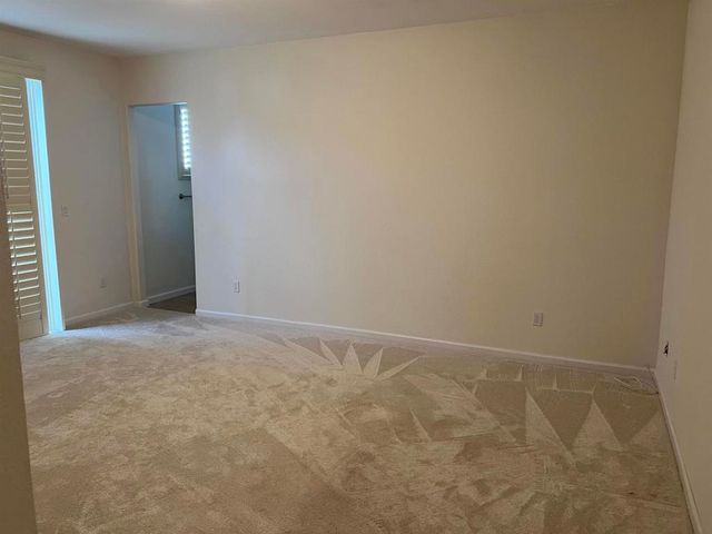 1112 Park West Dr, Pittsburg, CA 94565