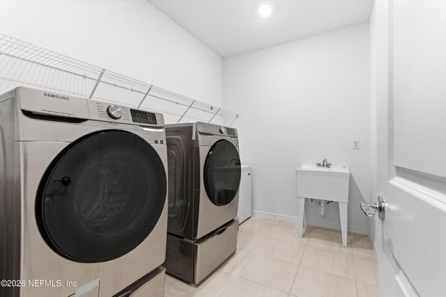 978 ROOSTER HOLLOW Way, Middleburg, FL 32068