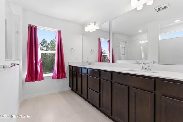 978 ROOSTER HOLLOW Way, Middleburg, FL 32068