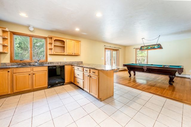 21 Clay Pond Road, Bourne, MA 02532